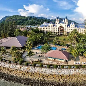منتجع Bella Vista Waterfront Resort, Langkawi ***